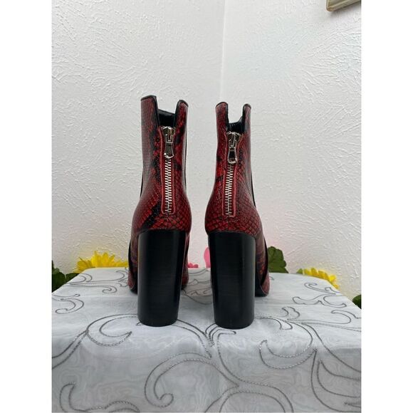 Aqua/Soren Block Heel Booties/Red/Size 7 - Picture 5 of 9